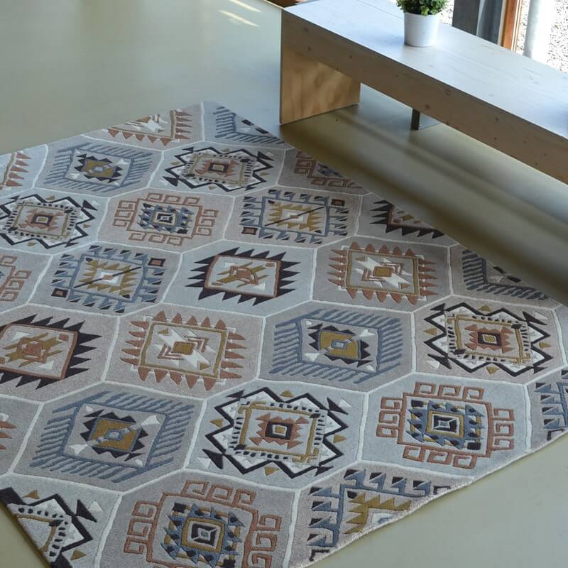 سجادة «يارا نوماد» | المقاس: 250 × 350 cm