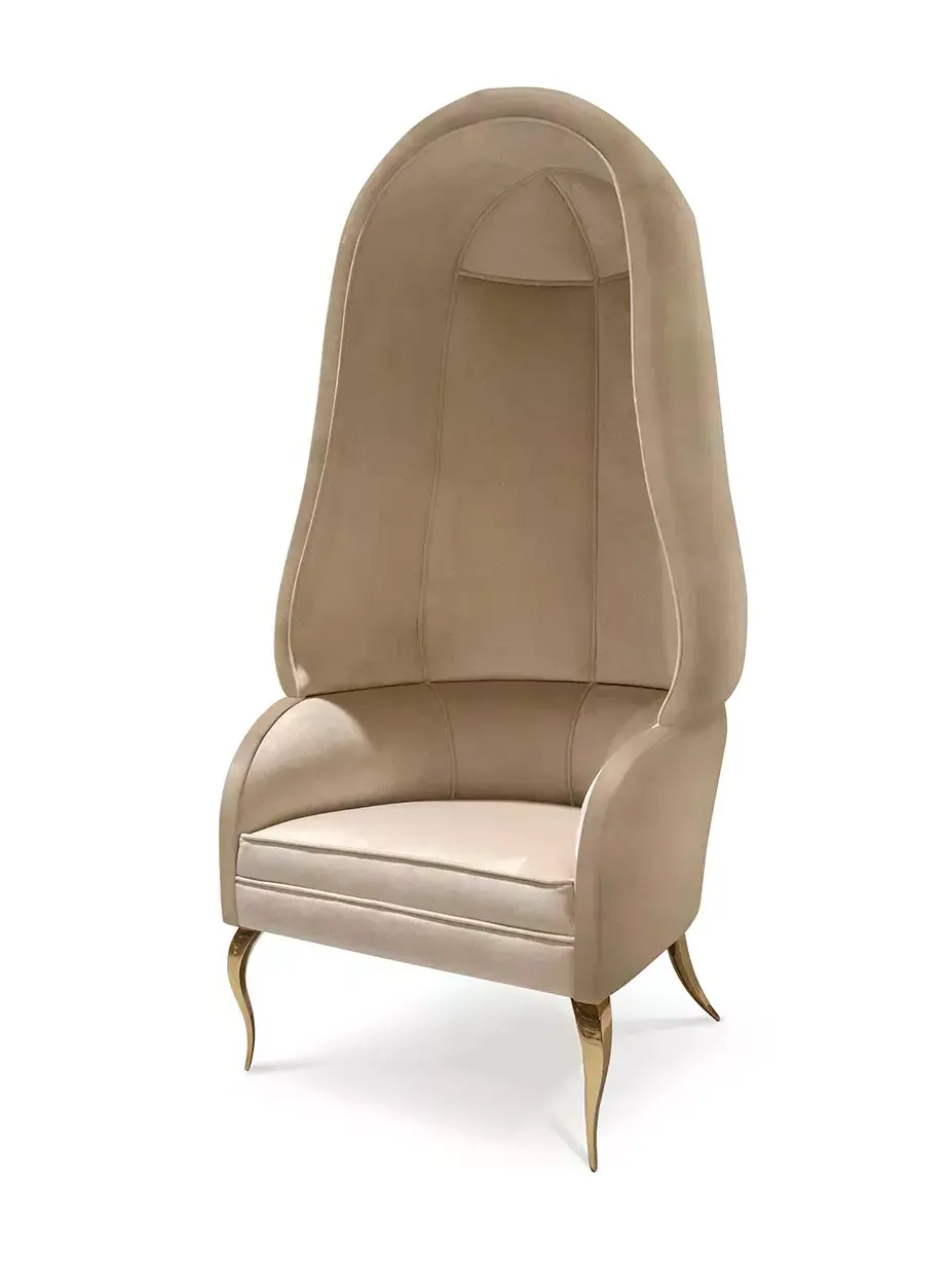 Draperie Back Chair