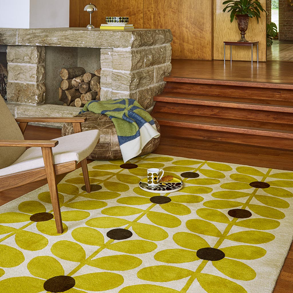 Sixties Stem Yellow Handwoven Rug