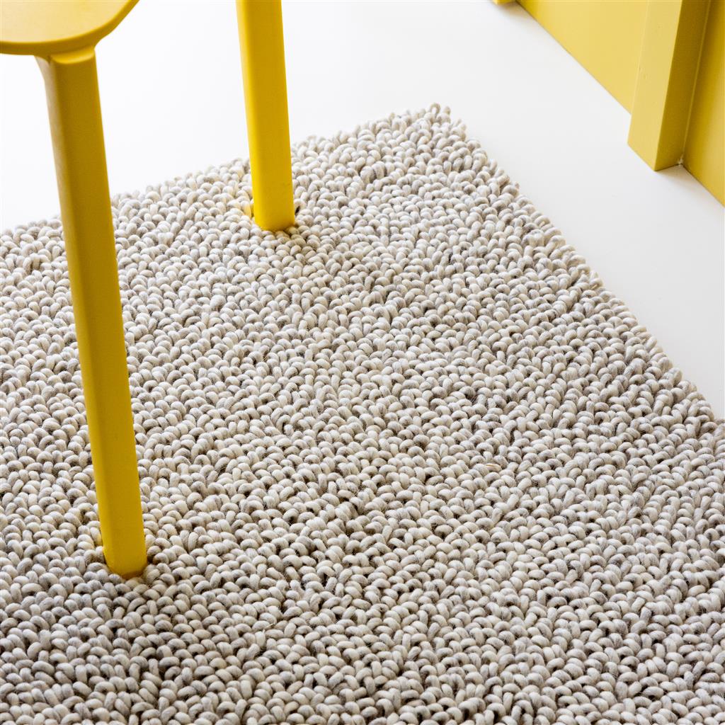 Origin Loop Rug | Size: 140 × 200 cm