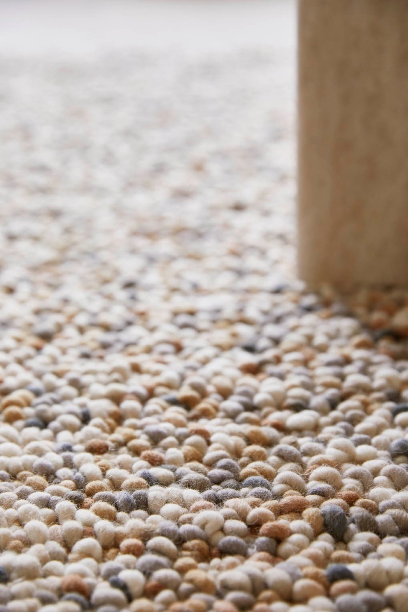 Pebble Beach Rug | Size: 140 × 200 cm