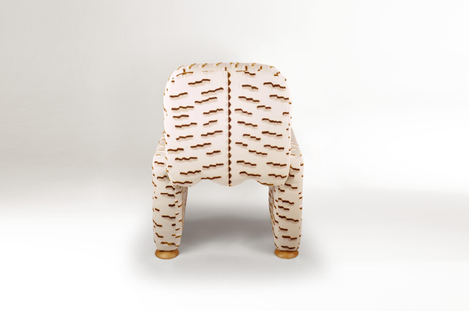 Cindy Modern Tufted Chair