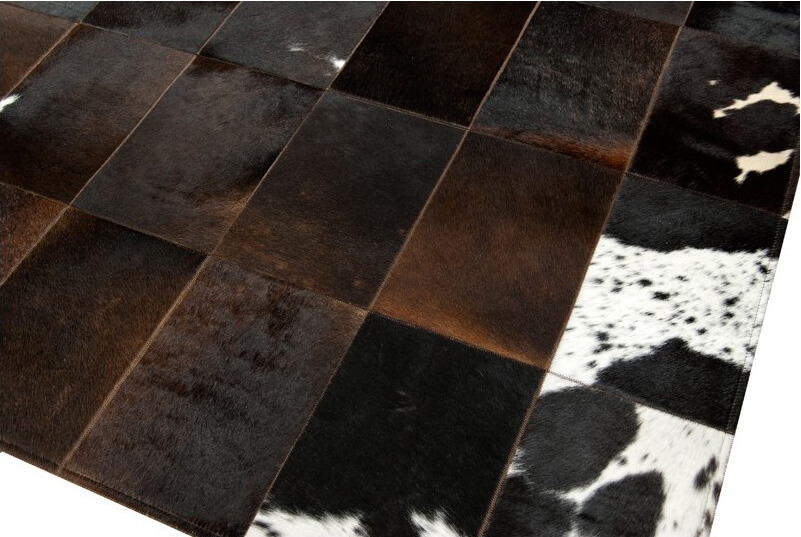 Larissa Cowhide Rug | Size: 140 × 210 cm