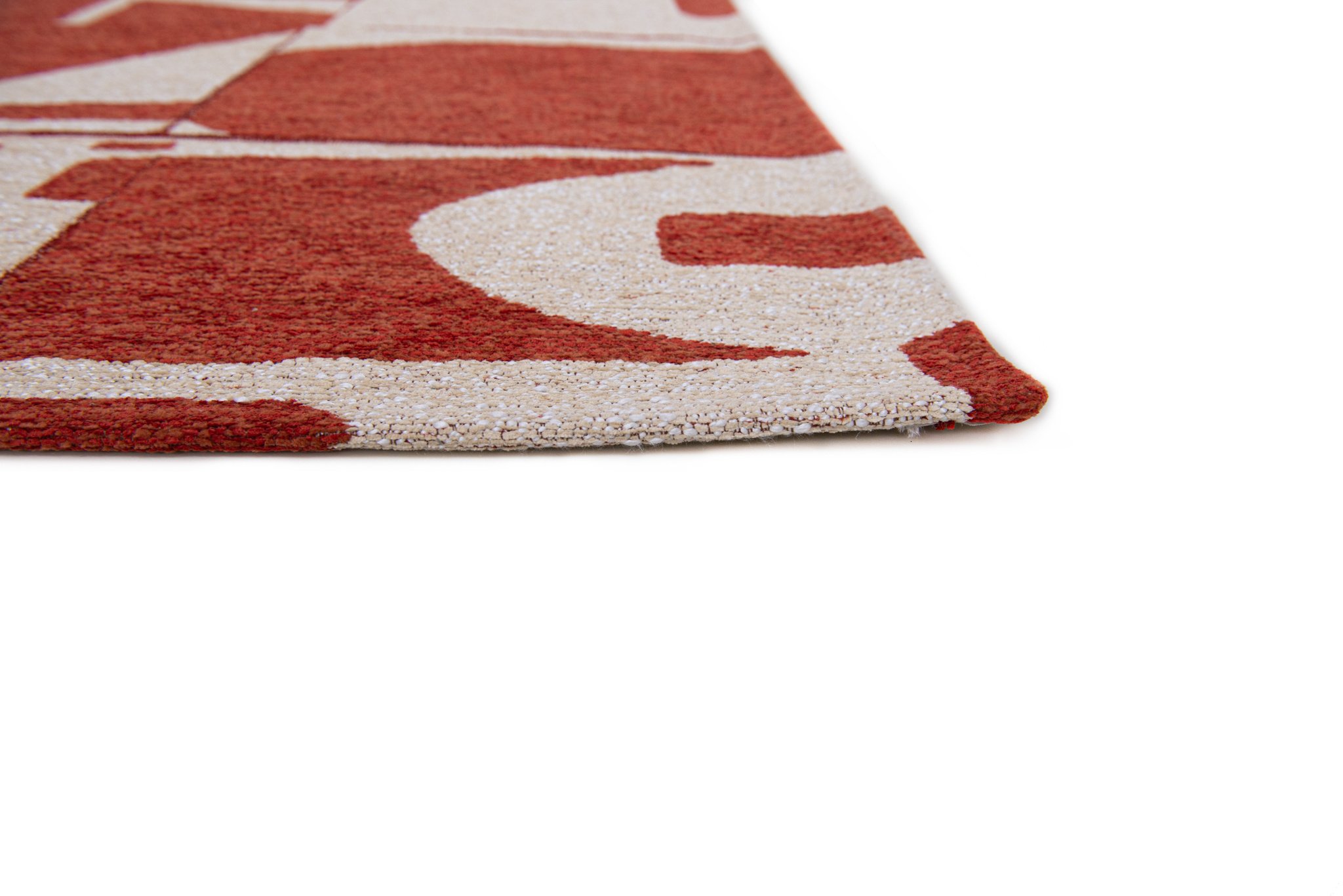 Rust Rug | Size: 240 × 340 cm