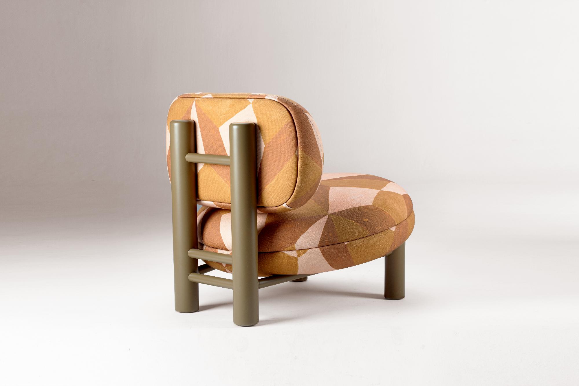 Aimi Modern Armchair