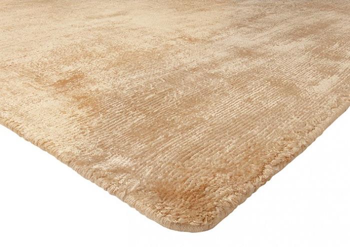 Shiny Peach Handloom Rug | Size: 200 × 300 cm Shiny Peach Handloom Rug | Size: 200 × 300 cm