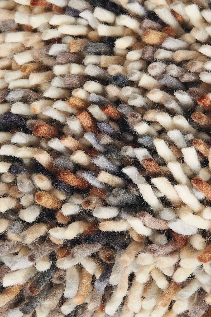 Dots Rug | Size: 200 × 300 cm