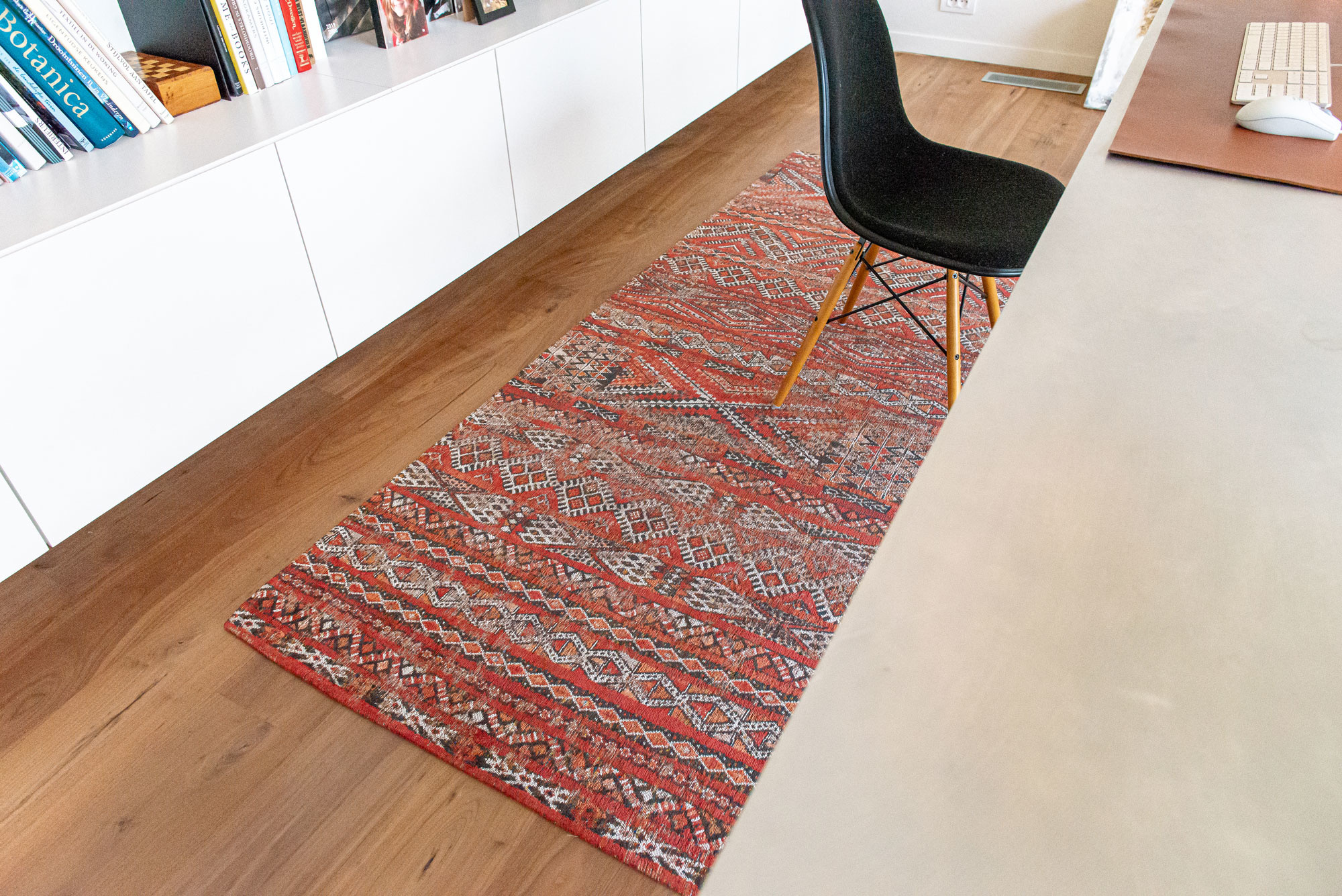Fez Red Rug | Size: 200 × 280 cm