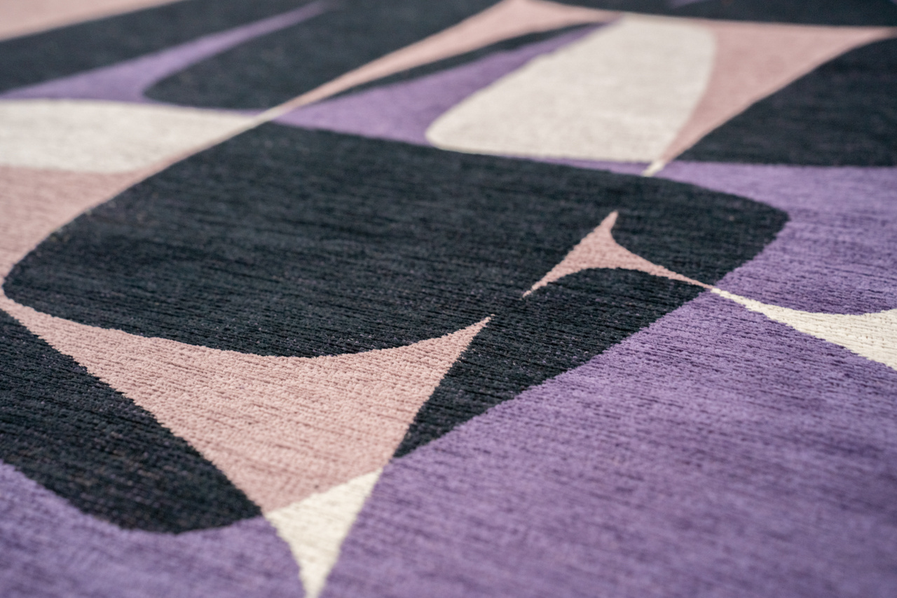 Stones Eclipse Premium Belgian Rug | Size: 240 × 340 cm