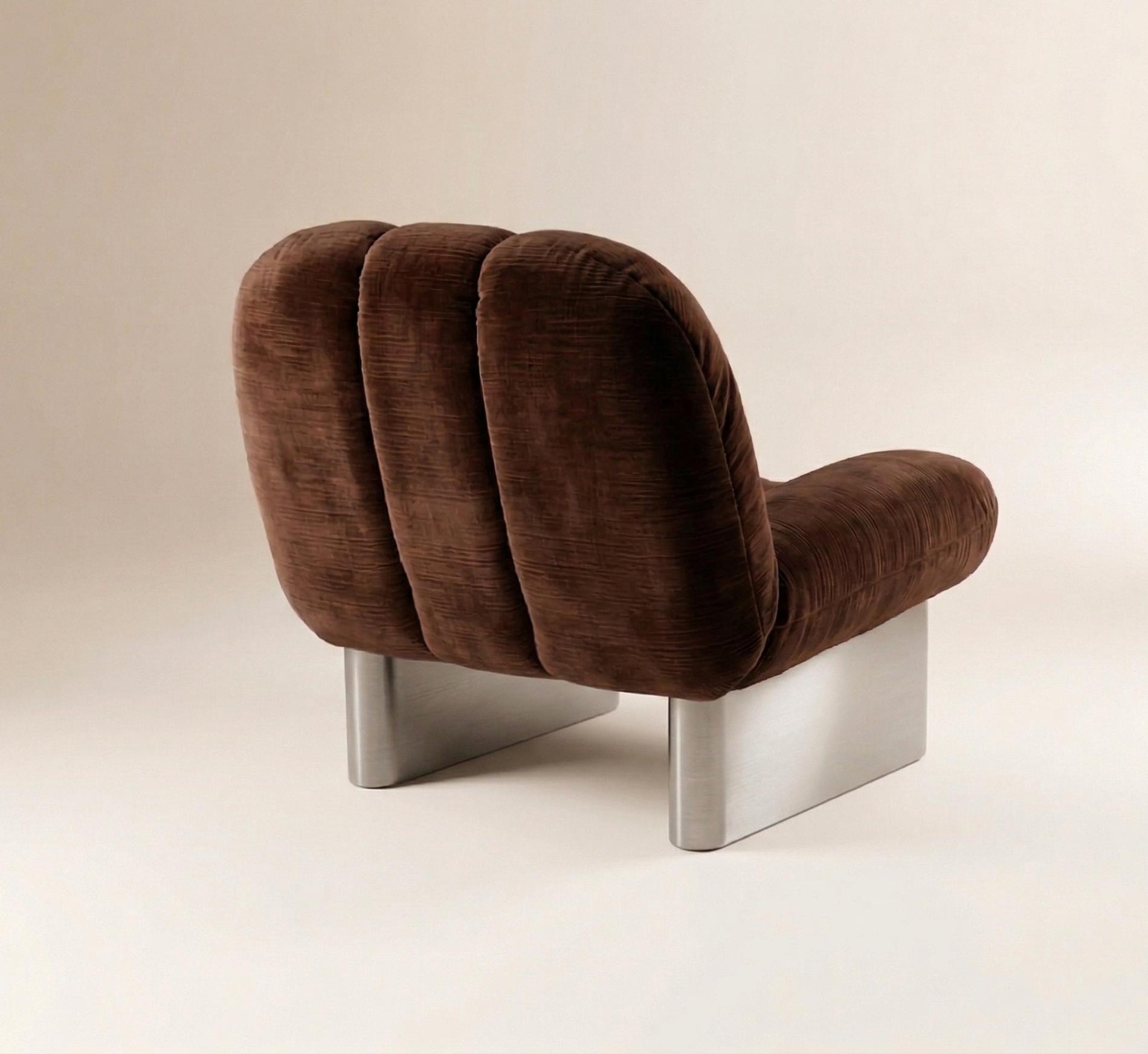 Colin Modern Armchair