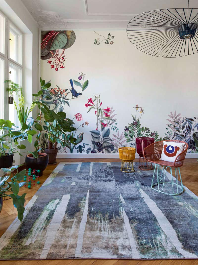 Black on Beige Rug | Size: 274 × 365 cm