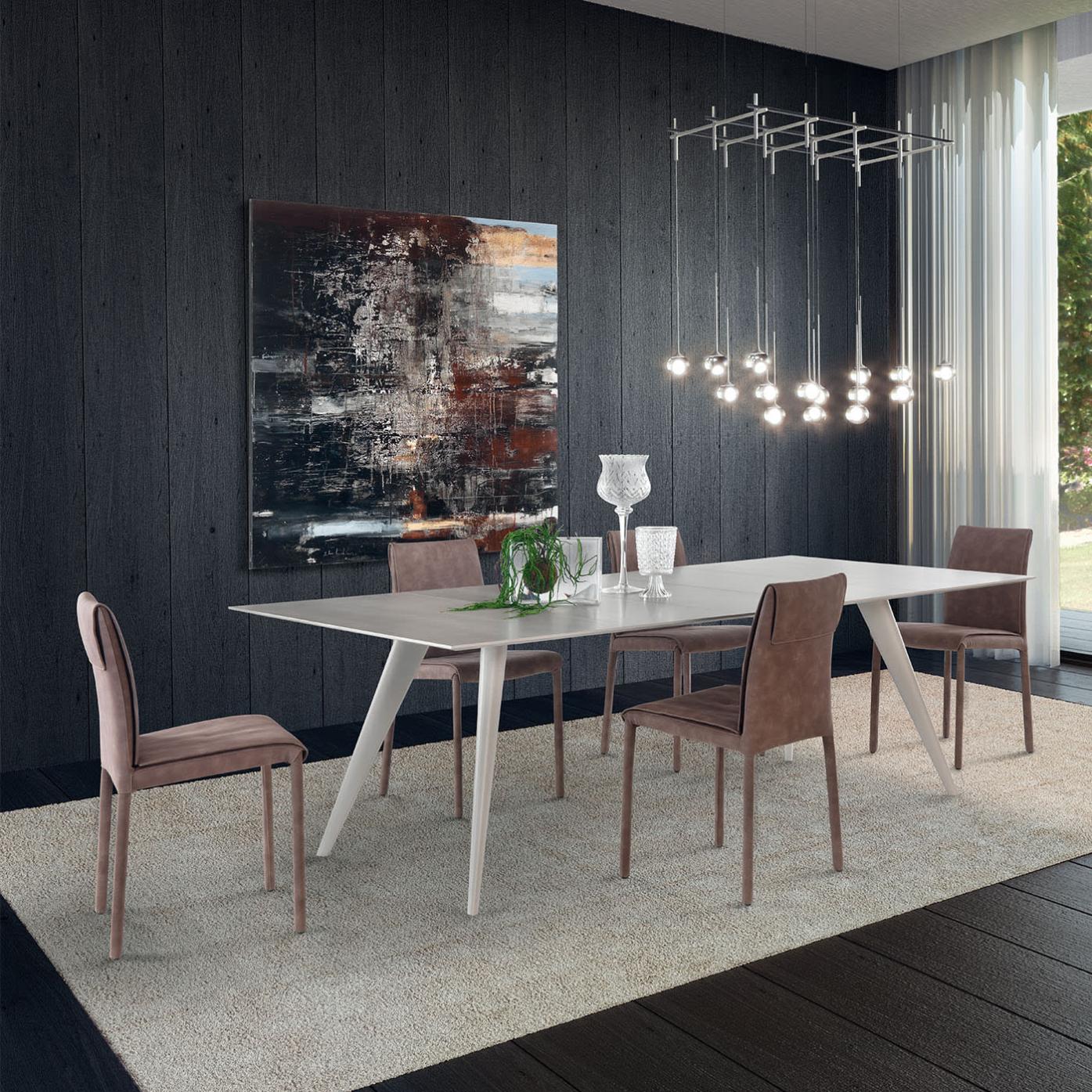 Elegance Extendable Table