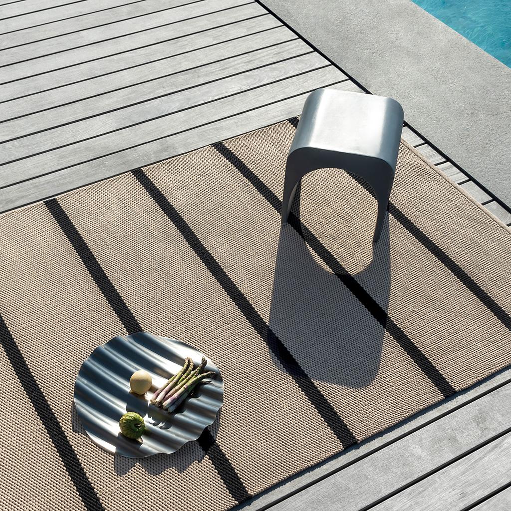 Deck Charcoal Black Outdoor Rug | Size: 140 × 200 cm
