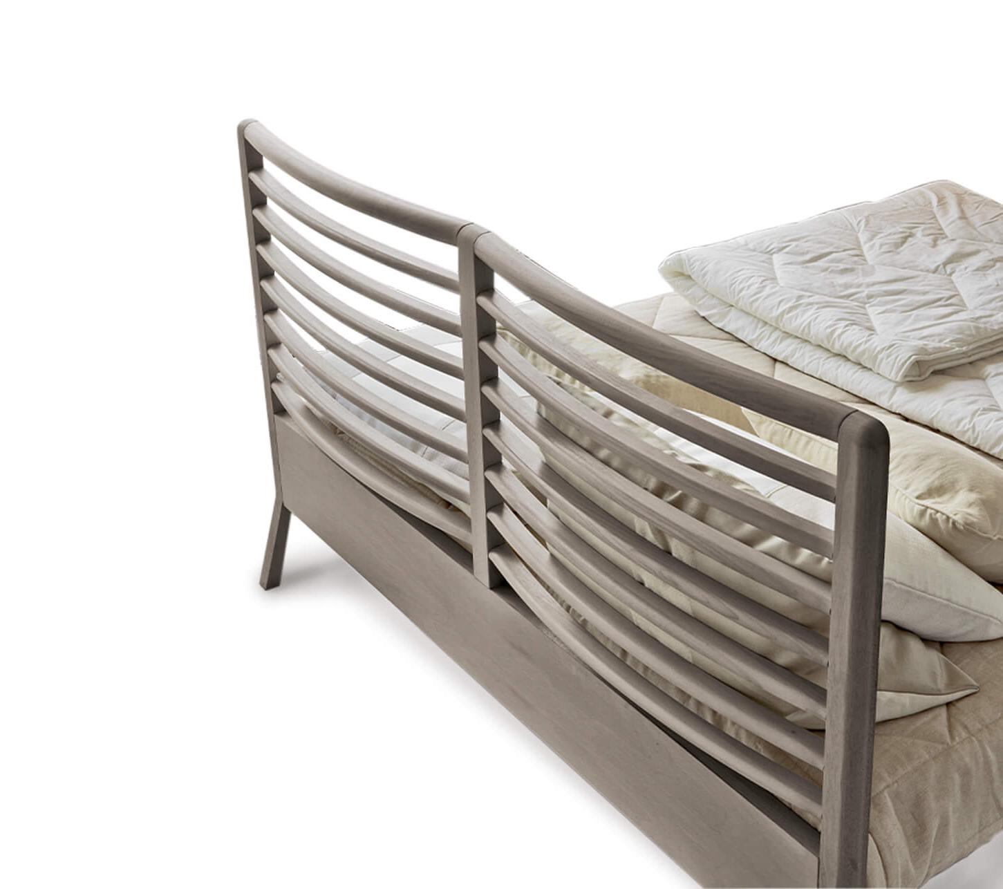 Essentia Bed | Finishing: Grey solid walnut