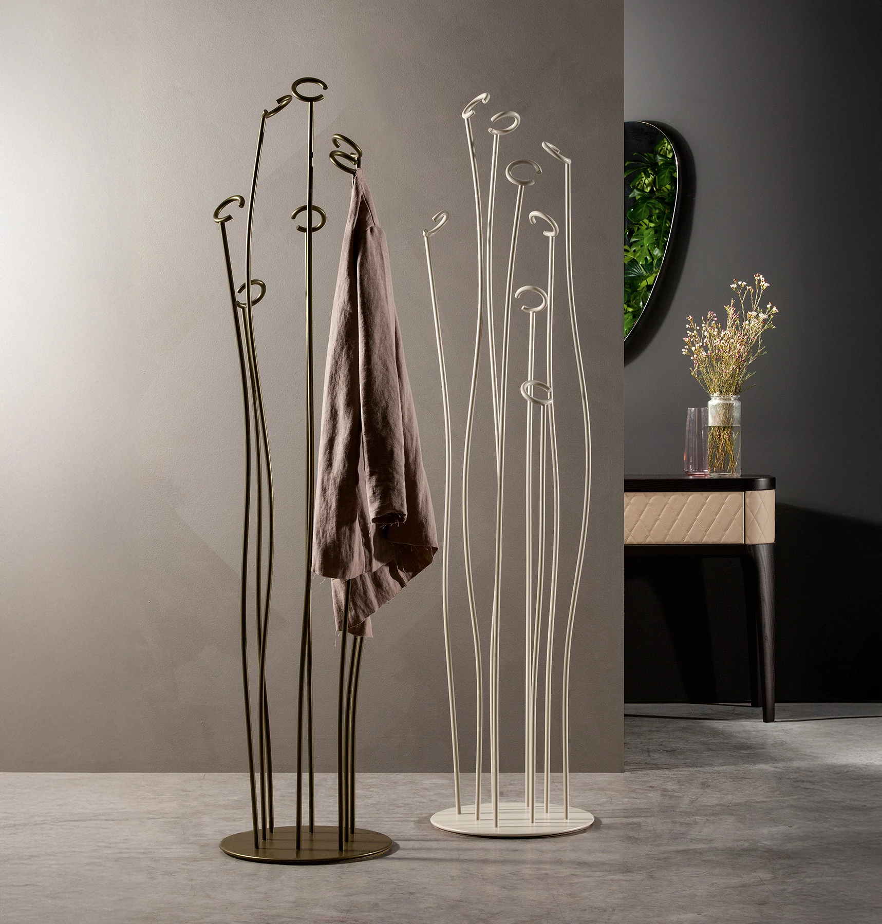 Alga Coat Stand