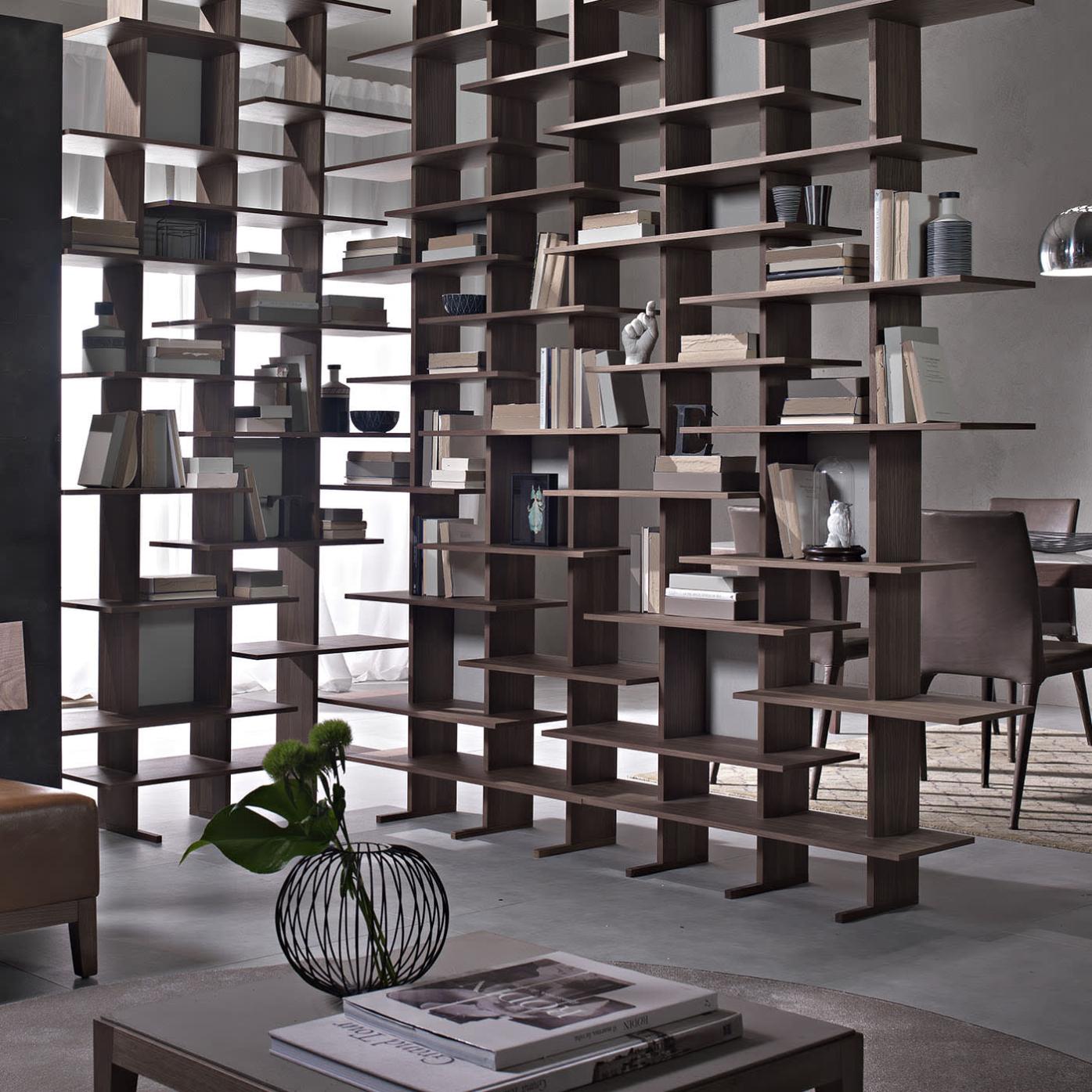 Elisabeth Italian Bookcase