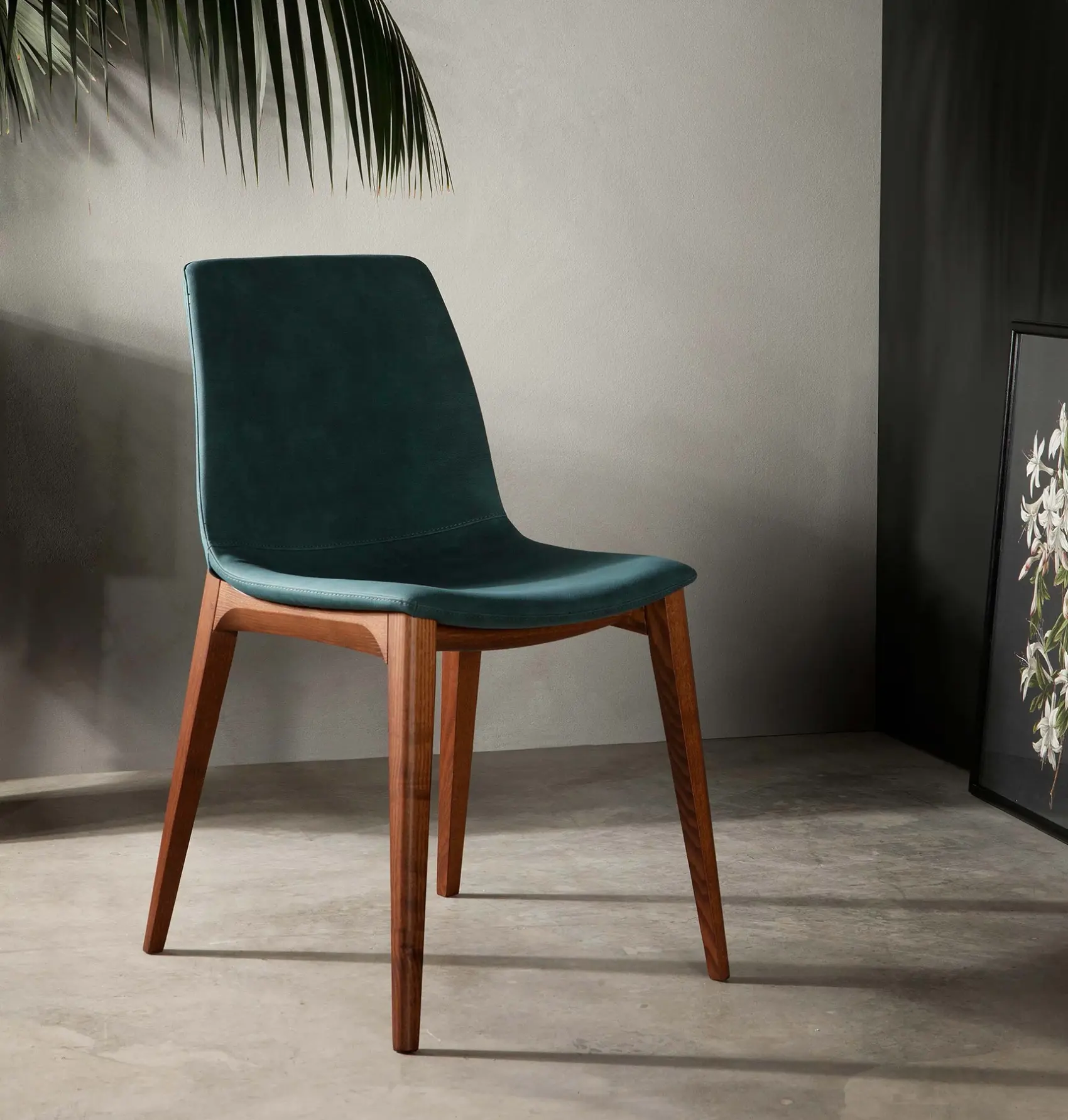 Aralia Modern Chair