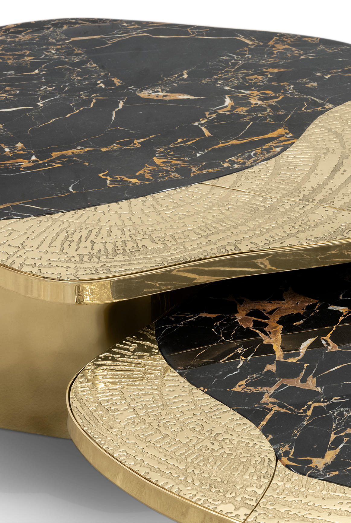 Athena Table Set