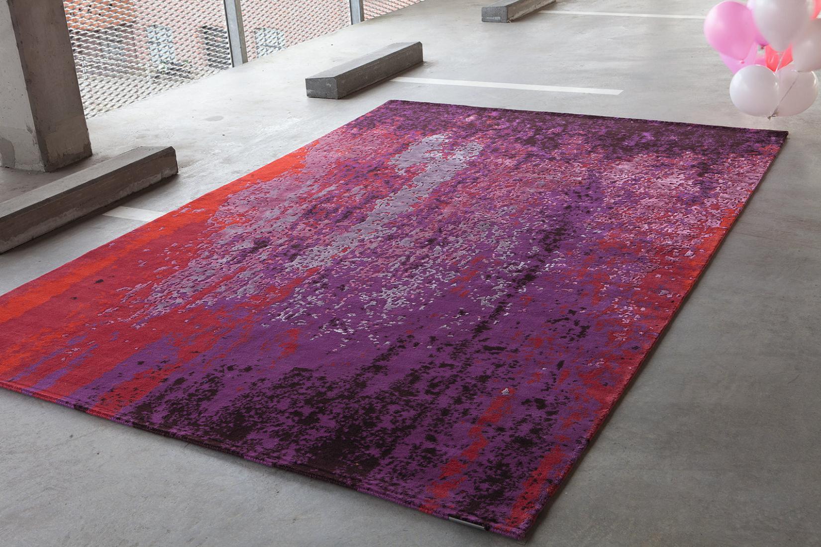 سجادة «إيرث» أحمر قلبي | المقاس: 250 × 350 cm