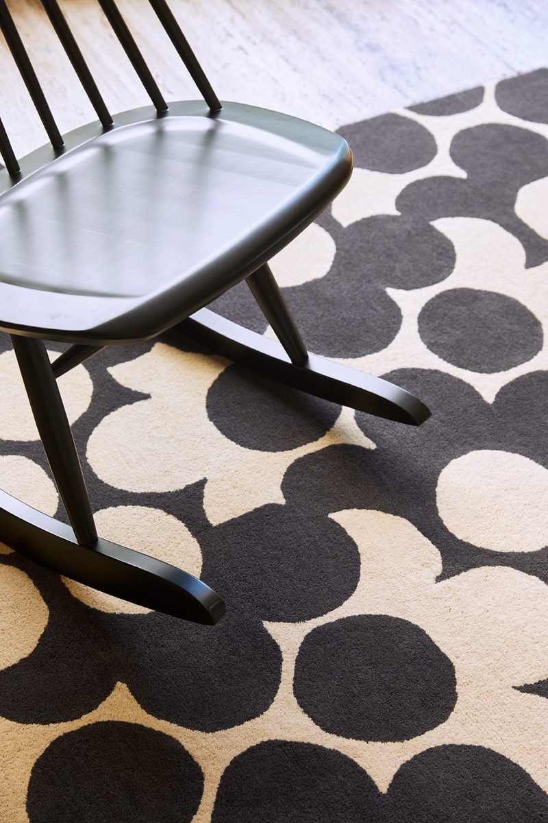 Puzzle Flower Rug | Size: 160 × 230 cm