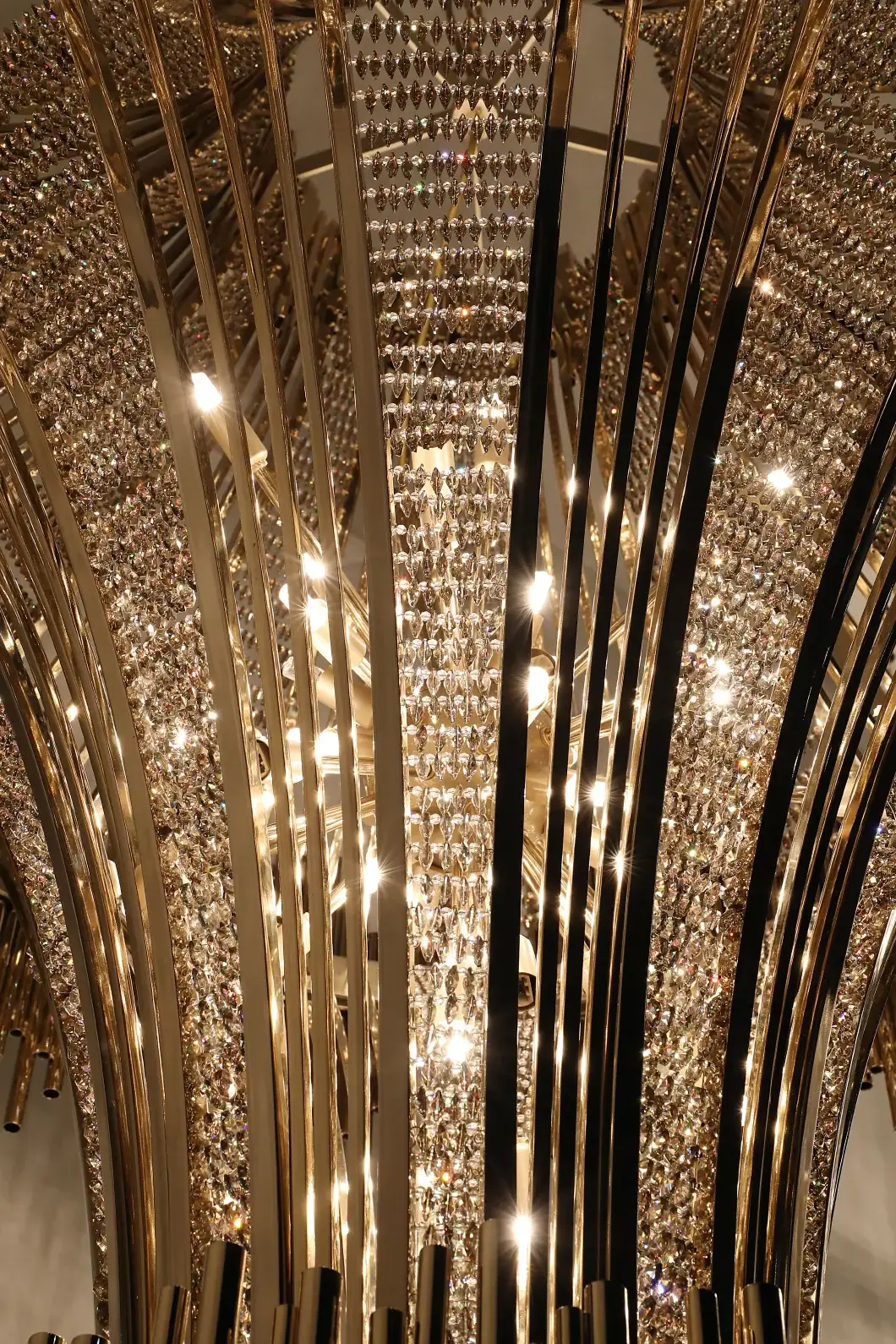 Grandeur Chandelier - 4