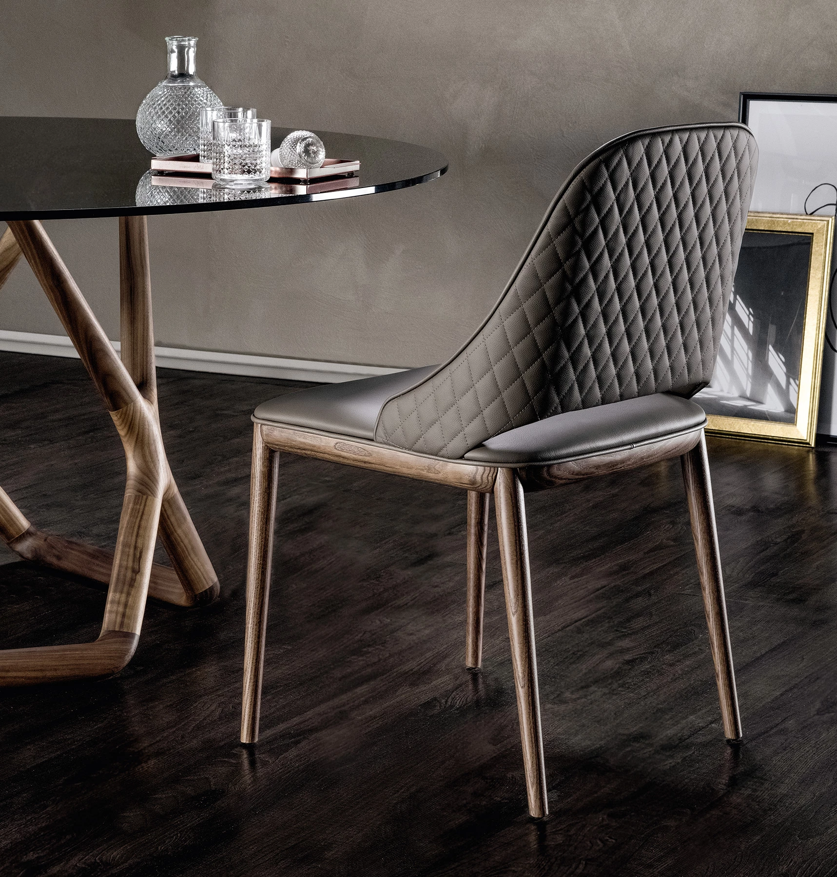 Malva Élite Contemporary Chair