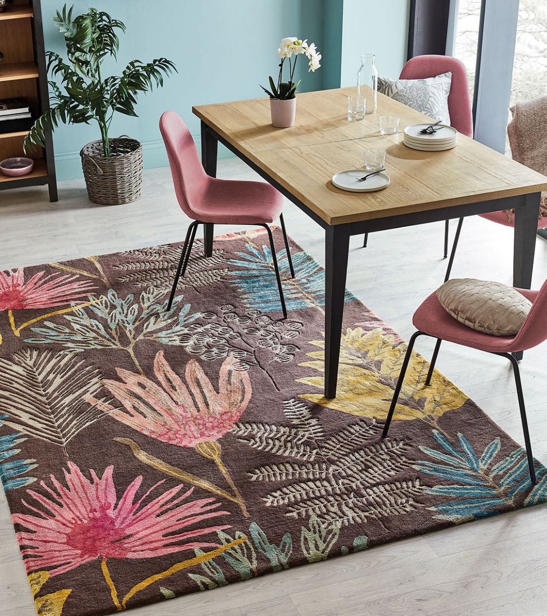 Yassuni Rug | Size: 250 × 350 cm