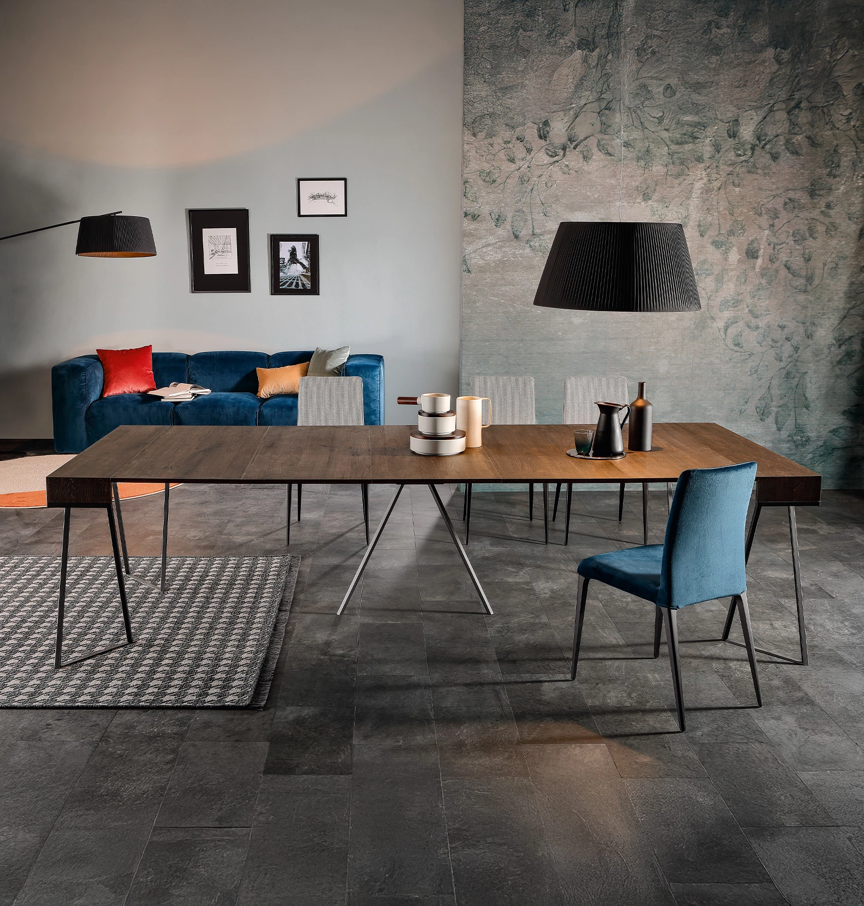 Beverly Extendable Console