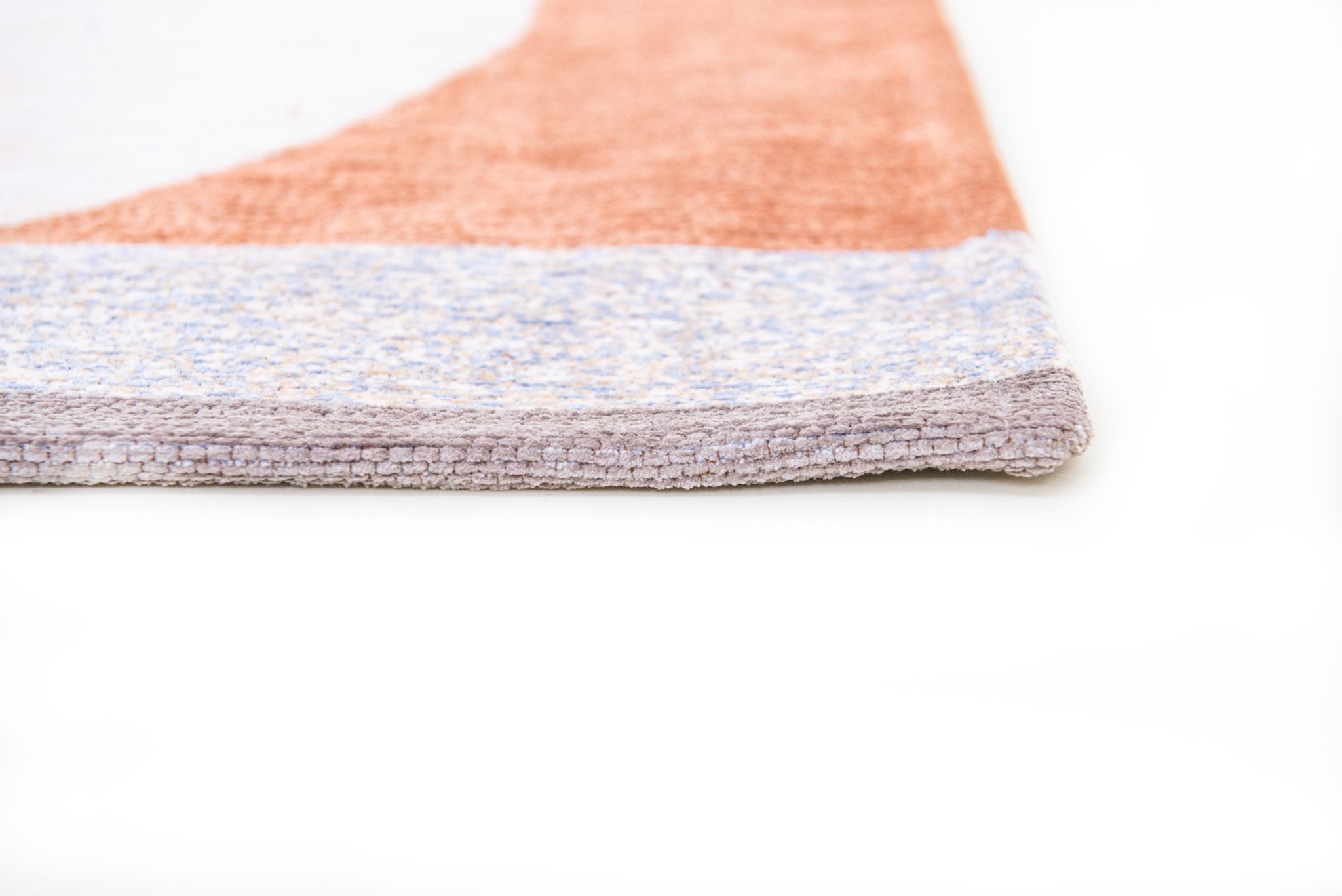 Secret Rug | Size: 200 × 280 cm