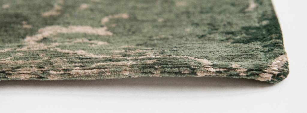 Dark Pine Rug | Size: 170 × 240 cm