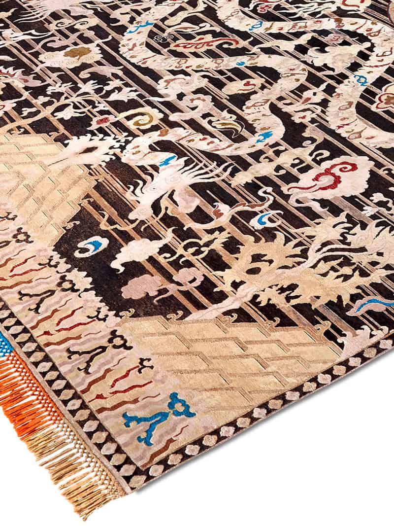 سجادة «دراجون» بلاك/غولد | المقاس: 140 × 210 cm