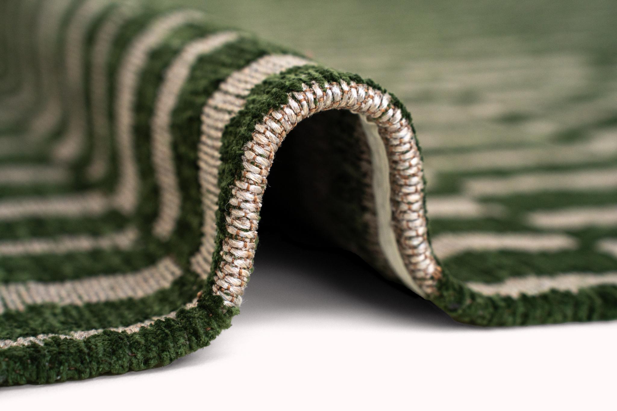 سجادة «واحة» | المقاس: 140 × 200 cm