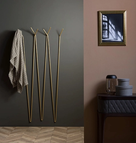 Lost Coat Stand
