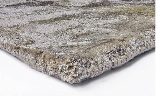 سجادة «ميستيك» ملبّدة يدويًا