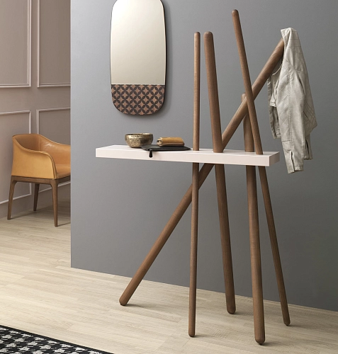 Wood Coat Stand