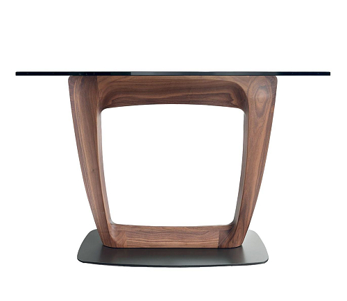 Aaron Crafted Console