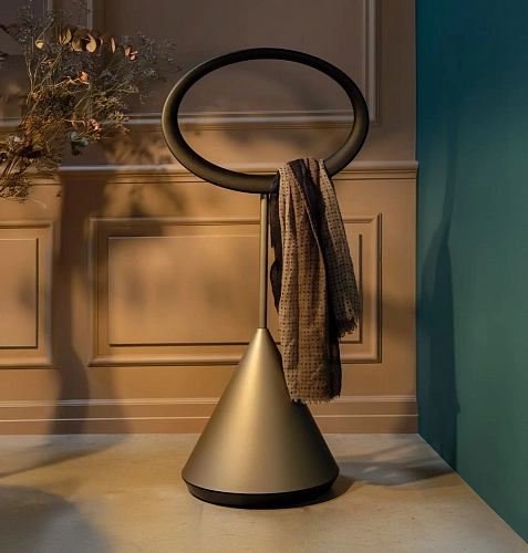 Mirò Coat Stand