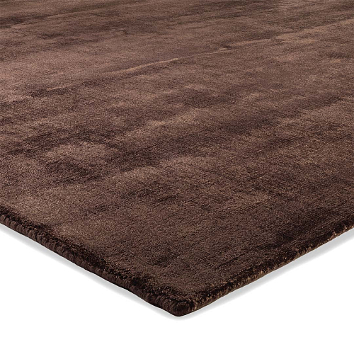 Trendy Shiny Taupe Hand-Crafted Rug