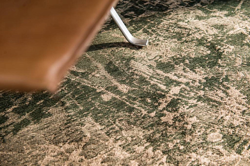 سجادة «صنوبر داكن»