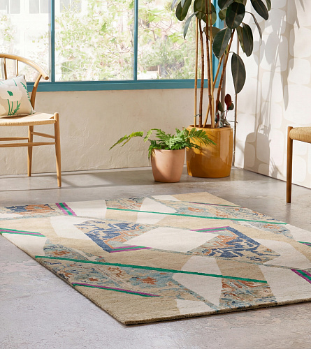 Angular Relics Handcrafted Rug