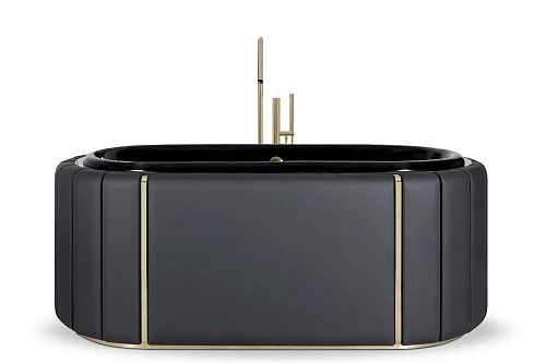 Regal Bathtub